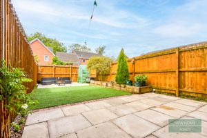 Photo 13- click for photo gallery